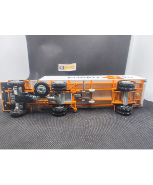 CAMION FORD D 800 FRIGO "FRISKO IS" - TEKNO - N° 922 - 1/50 | Camion Ford D 800 Frigo " Frisko Is " - 922 |