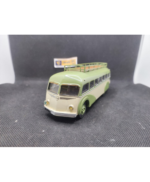 AUTOBUS ISOBLOC W 847 M 1947 - MINITRUCKS - N° 42 - 1/50 | Autobus Isobloc W 847 M de 1947 - 42 |