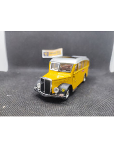BUS SAURER 3CT1D "POSTES SUISSES" - VITESSE - N° 220 - 1/50 | Bus Saurer 3CT1D "Postes Suisses" - 220 |