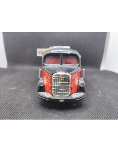 MERCEDES BENZ OMNIBUS 0 3500 - NZG - N° NZG218 - 1/40 | Mercedes-Benz Omnibus 0 3500 de 1949 - NZG 218 | 2