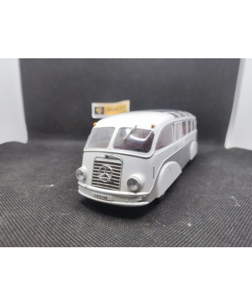 AUTOCAR MERCEDES BENZ LO 3100 STROMLINE 1939 - IXO - N° 11 - 1/43 | Autocar Mercedes Benz LO 3100 Stromline de 1939 - 11 |