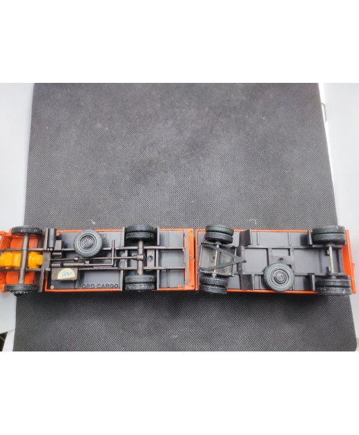 CAMION FORD CARGO AVEC REMORQUE - NZG - N° 227 - 1/50 | Camion Ford Cargo avec Remorque - 227 |