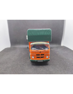 CAMION PEGASO COMET 1090L "MARIA FERNANDA FRUTAS Y VERDURAS " 1963 - IXO - N° 8 - 1/43 | Camion Pegaso Comet 1090L de 1963 - 8 | 2