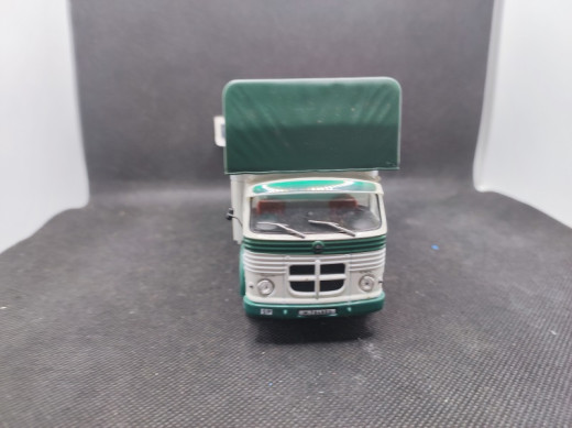 CAMION PEGASO COMET 1090L 1963 - IXO - N° 4 - 1/43 | Camion Pegaso Comet 1090L de 1963 - 4 |