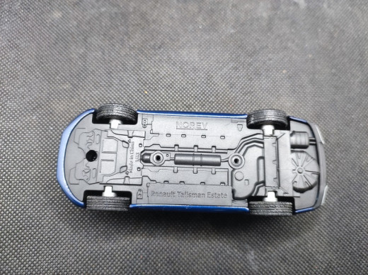 RENAULT TALISMAN ESTATE 2016 - NOREV - N° 7711780358 - 1/43 | Renault Talisman Estate de 2016 - 7711780358 |