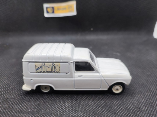 RENAULT 4L FOURGONNETTE "MINIS" - SOLIDO - N° 42 - 1/43 | Renault 4L fourgonnette "Minis" - 42 |