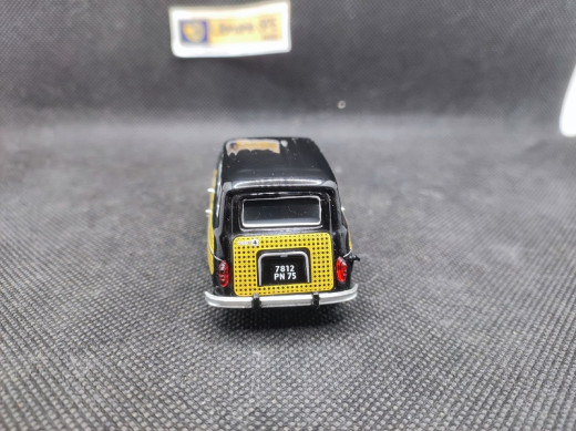 RENAULT 4L PARISIENNE 1964 - NOSTALGIE - N° 3 - 1/43 | Renault 4L Parisienne de 1964 - 3 |