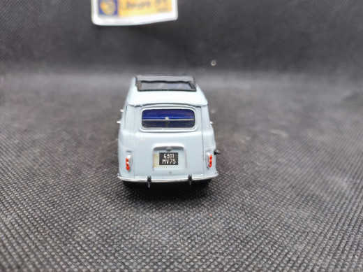 RENAULT R4 GTL OPEN SUN ROOF 1978 - VITESSE - N° 045F - 1/43 | Renault R4 GTL Open Sun Roof de 1978 - 045F |