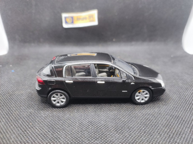 RENAULT VEL SATIS 3.5 INITIALE 2001 - NOREV - N° 518302 - 1/43 | Renault Vel Satis 3.5 Initiale de 2001 - 518302 |