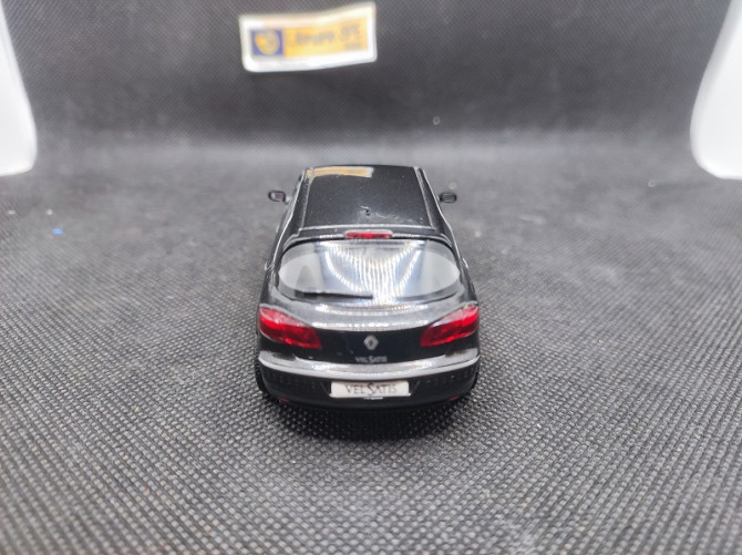 RENAULT VEL SATIS 3.5 INITIALE 2001 - NOREV - N° 518302 - 1/43 | Renault Vel Satis 3.5 Initiale de 2001 - 518302 |