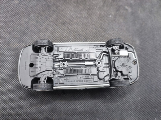 RENAULT GRAND SCENIC 3 2009 - SCHUCO - N° 426832 - 1/43 | Renault Grand Scenic 3 de 2009 - 426832 |