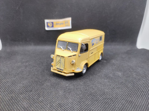 CITROEN TYPE HY "BUREAU MOBILE PTT" 1964 - UNIVERSAL HOBBIES - 1/43 | Citroen Type HY " Bureau Mobile PTT" de 1964 |