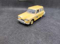 CITROEN AMI 6 BREAK " LA POSTE " 1968 - UNIVERSAL HOBBIES - N° 6742 - 1/43 | Citroën Ami 6 Break  La Poste 1968 - 6742 |